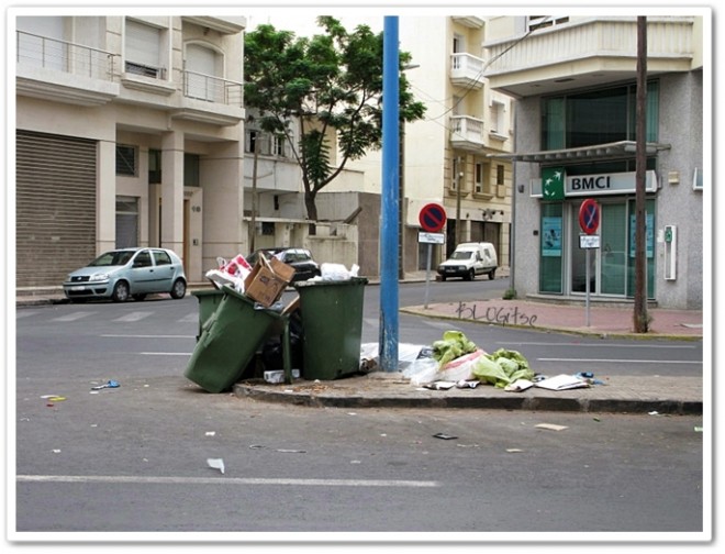 garbage everywhere, Casablanca, Morocco
