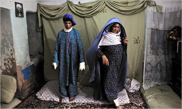 Burn-article picture by Lynsey Addario for The New York Times