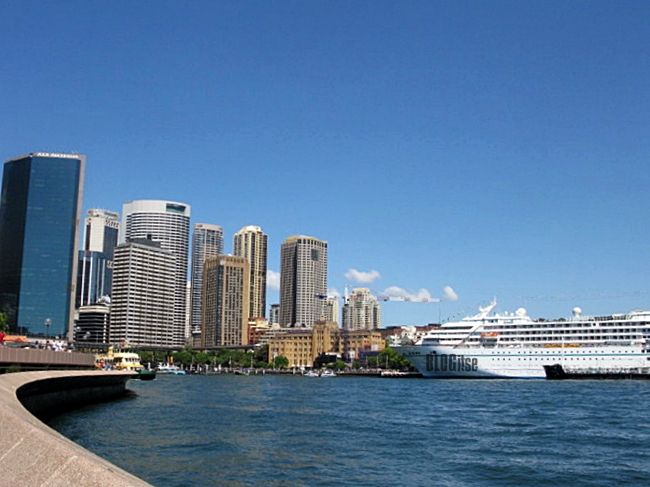 Sydney Circular Quay by BLOGitse