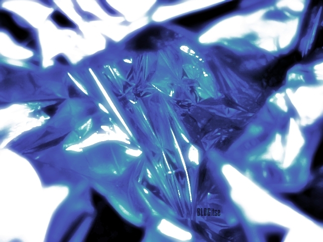 blue shine aluminium foil by BLOGitse