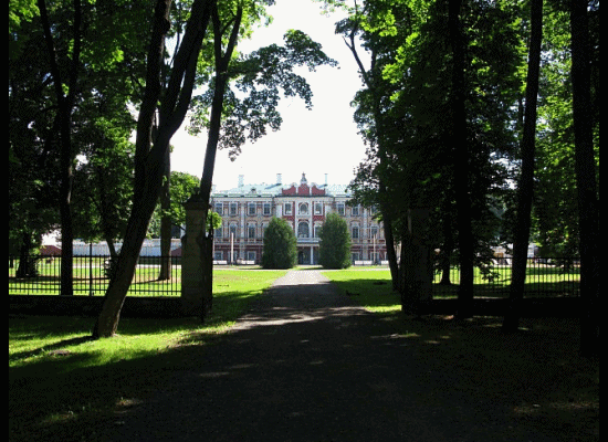 Kadriorg Palace Tallinn Estonia by BLOGitse