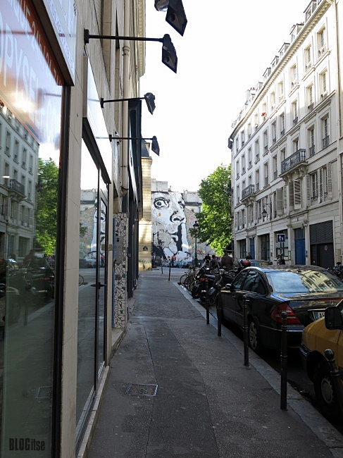 shhh street art Paris by BLOGitse