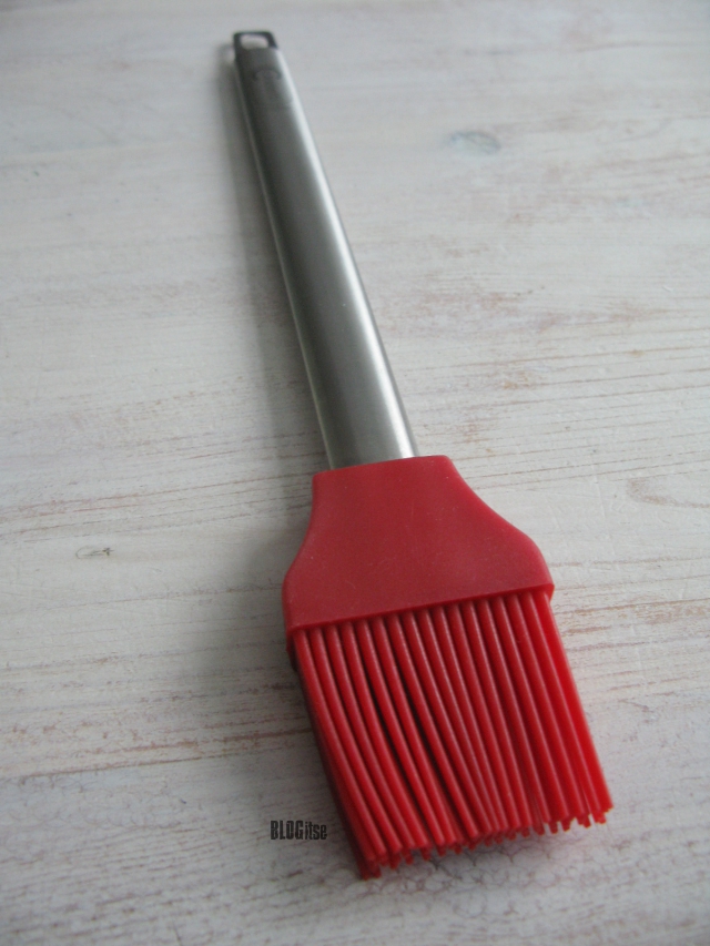 silicon basting brush by BLOGitse